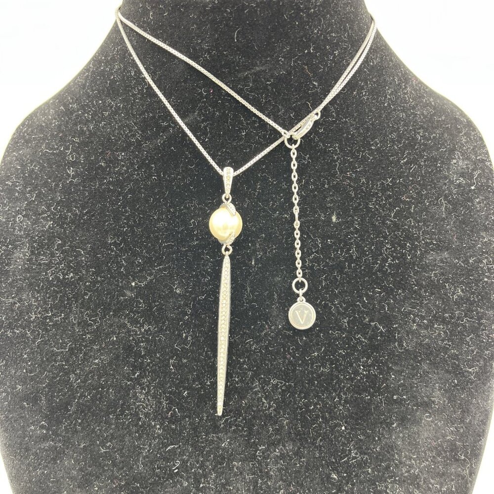 Vince Camuto Silver Tone Faux Pearl Dagger Long Rhinestone Pendant Necklace 28” - Picture 2 of 3